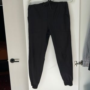 Lululemon men’s jogger pants
